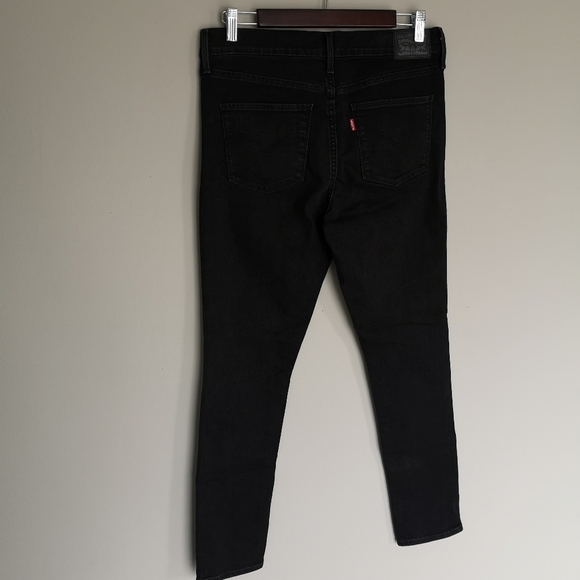 Levi's Women's W30 L30 Shaping Mid Rise Skinny Jeans Black Denim Style #19626 - Picture 9 of 10